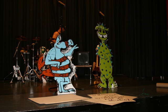 gal/2009/2009 Saitentwist Bildungszen Gelsenk aktiver Ferienstart 02.07/2009 Saitentwist Bildungszen Gelsenk aktiver Ferienstart 02.07. 010.jpg